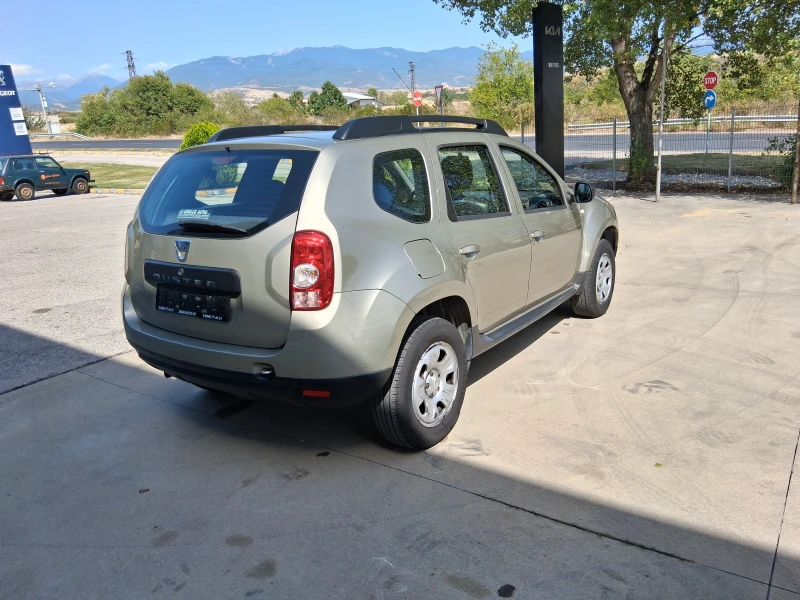 Dacia Duster, снимка 6 - Автомобили и джипове - 52658187