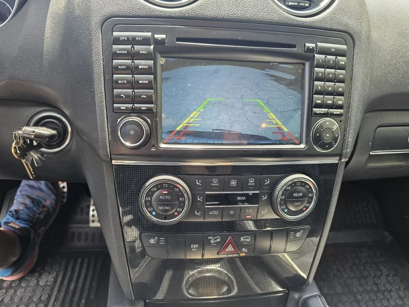 Mercedes-Benz ML 350 Газ-Бензин, снимка 11 - Автомобили и джипове - 51738692