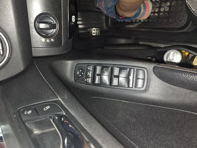 Mercedes-Benz ML 350 Газ-Бензин, снимка 15 - Автомобили и джипове - 51738692