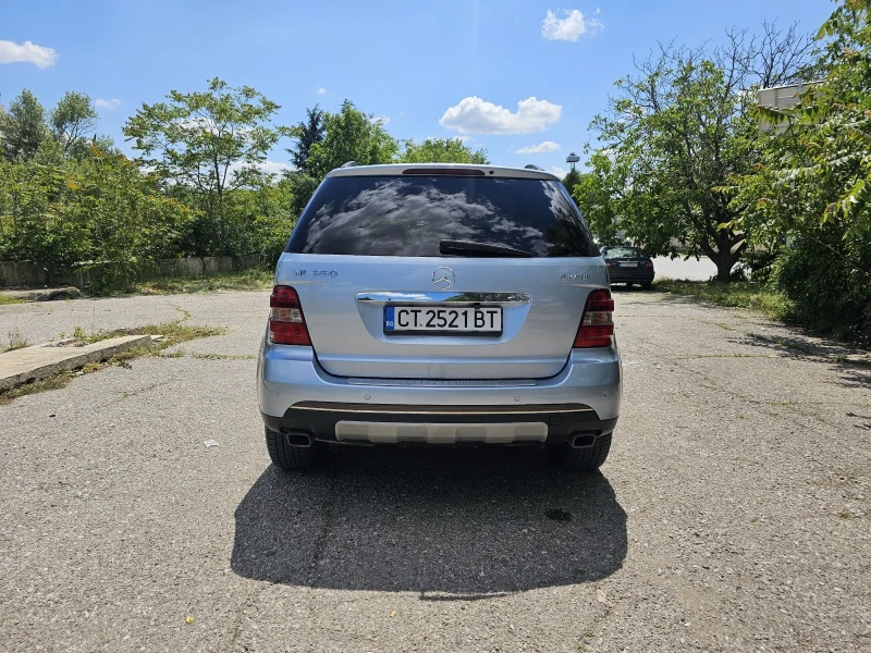 Mercedes-Benz ML 350 Газ-Бензин, снимка 7 - Автомобили и джипове - 51738692