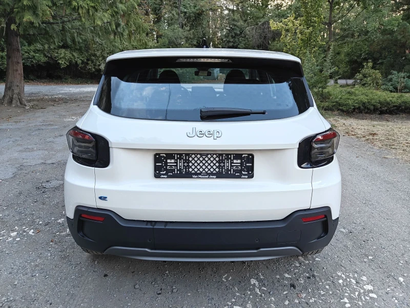 Jeep Avenger Longitude, снимка 5 - Автомобили и джипове - 52333346