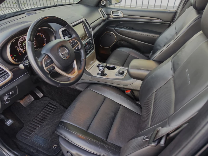 Jeep Grand cherokee * 3.0 CRD* SUMMIT, снимка 10 - Автомобили и джипове - 53114536