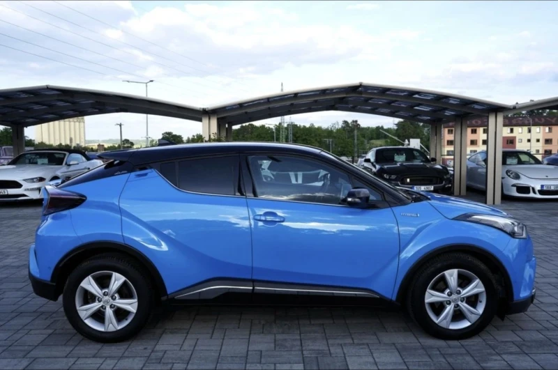 Toyota C-HR 1.8 Hybrid Selection | Автоматик | Кожа | Камера, снимка 5 - Автомобили и джипове - 53534848