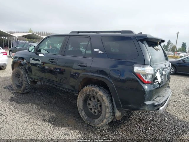 Toyota 4runner 4x4| TRD OFF ROAD PREMIUM| Реална Цена до България, снимка 3 - Автомобили и джипове - 54470517