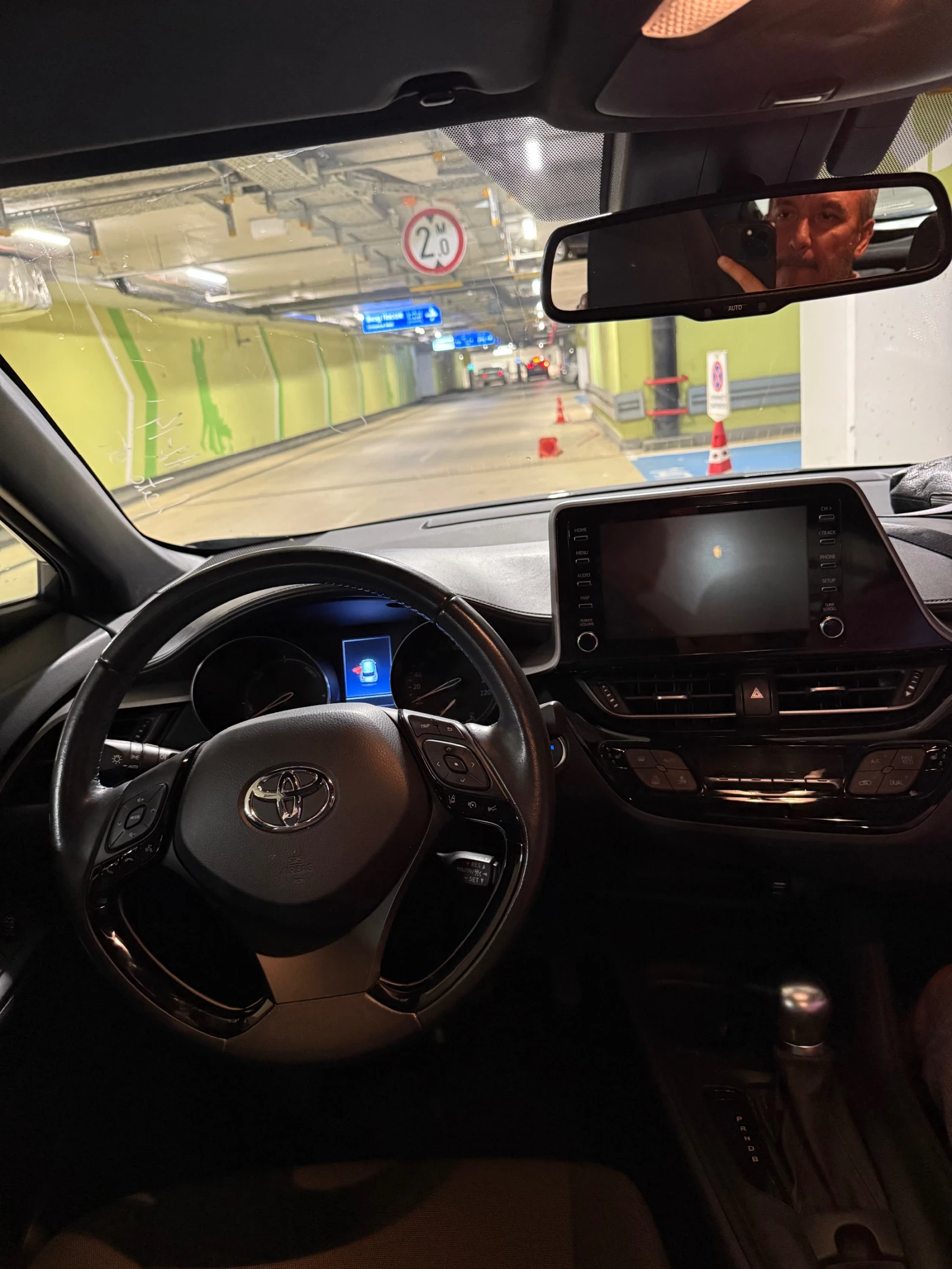 Toyota C-HR  - изображение 6