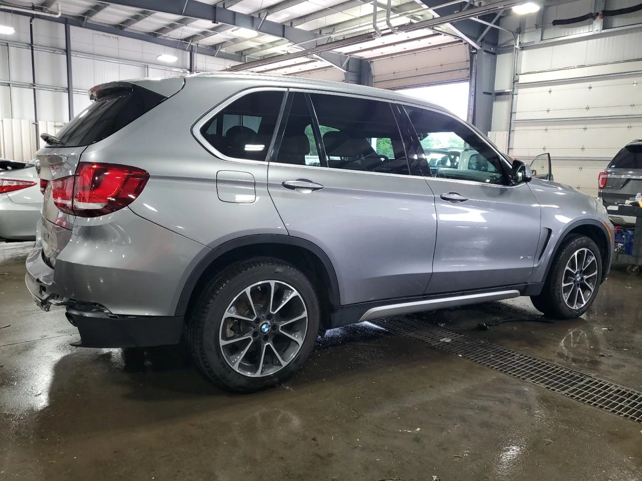 BMW X5 XDRIVE35I/ПОДГРЕВ/ПАНОРАМА/ВИДЕО НА МОТОРА - изображение 4