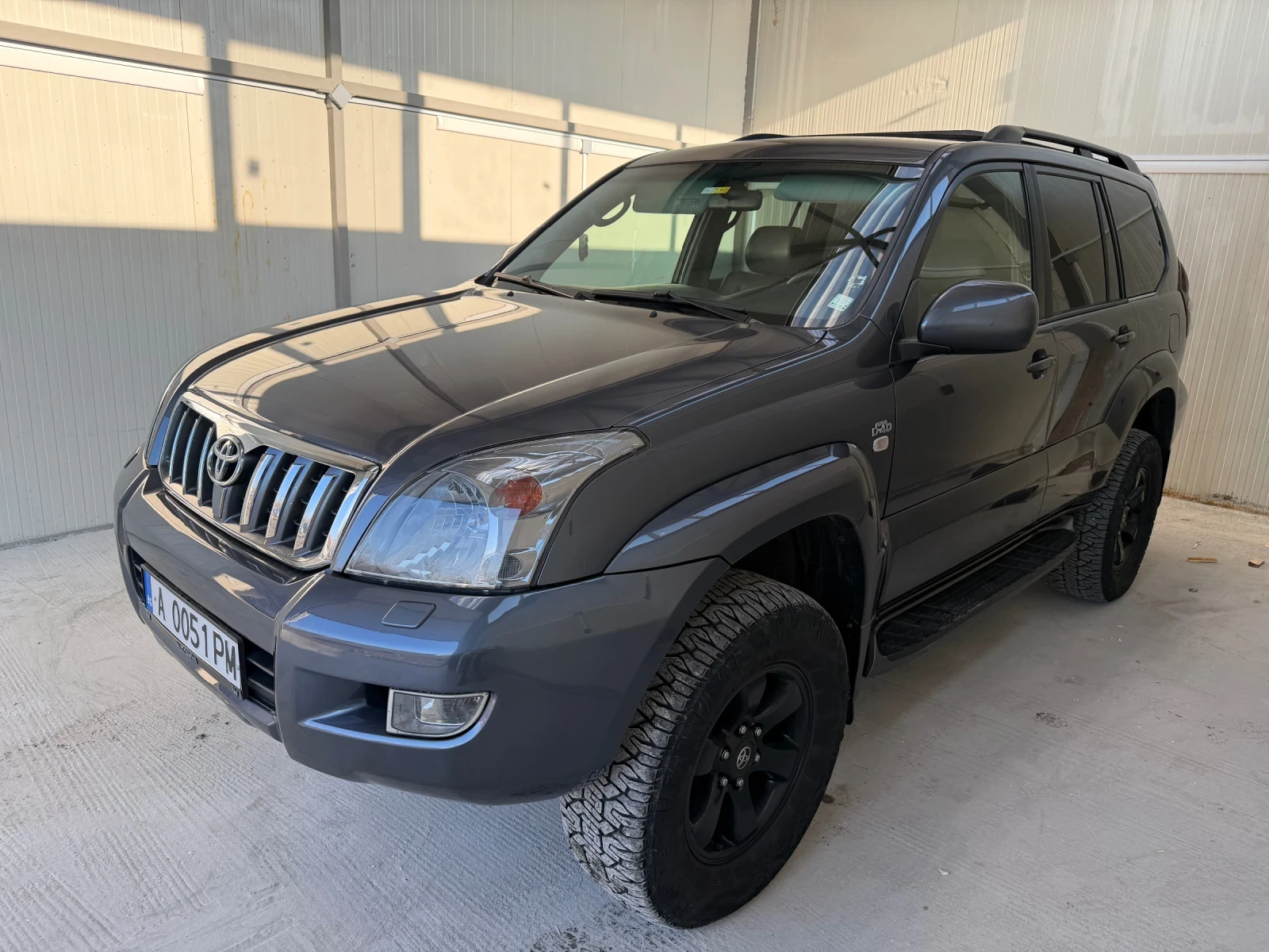 Toyota Land cruiser 3.0D4D, снимка 2 - Автомобили и джипове - 53710801