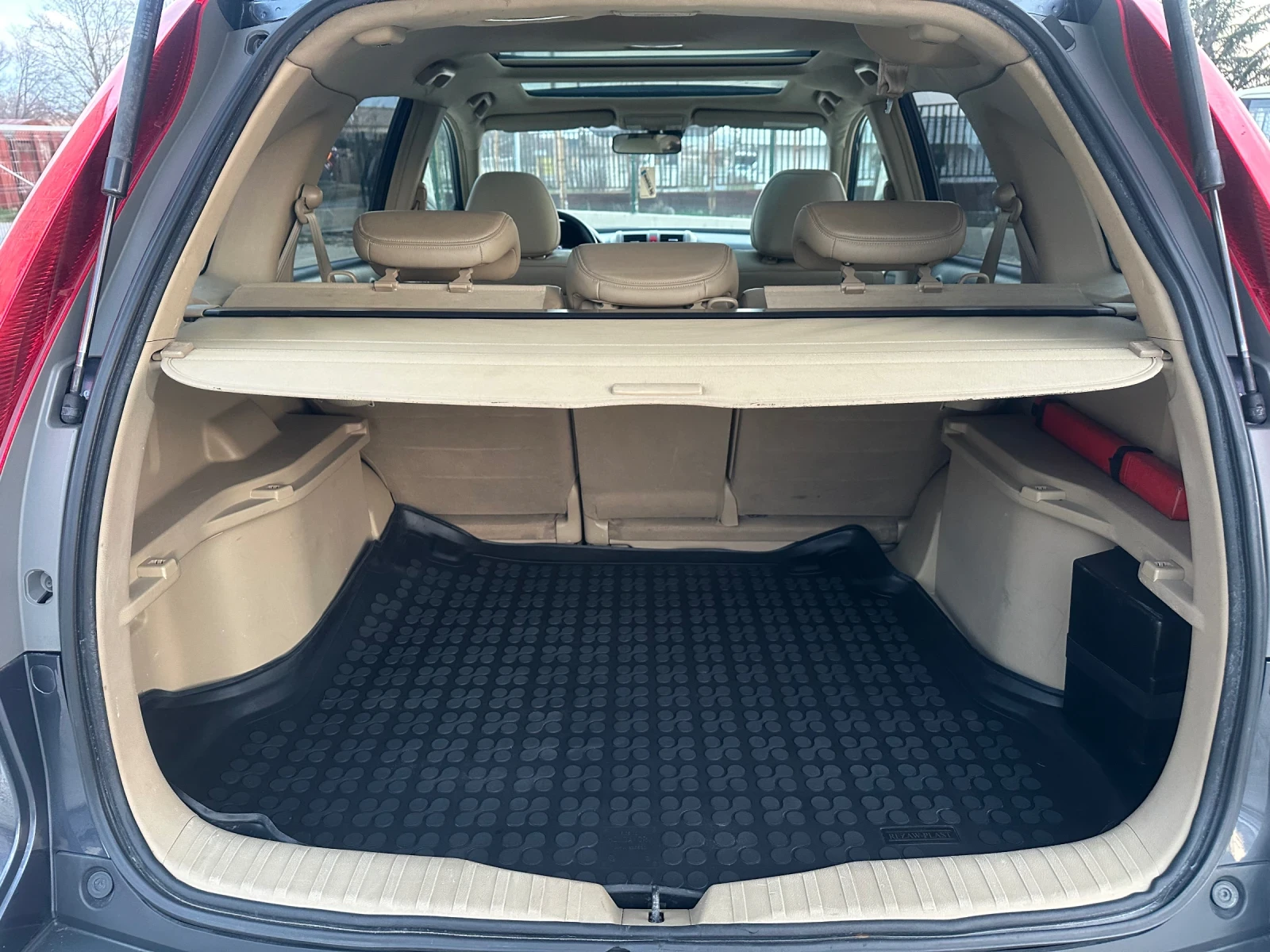 Honda Cr-v 2.2CDTI//EXECUTIVE//2009G//ITALY//БЕЗ РЪЖДА, снимка 15 - Автомобили и джипове - 54542729
