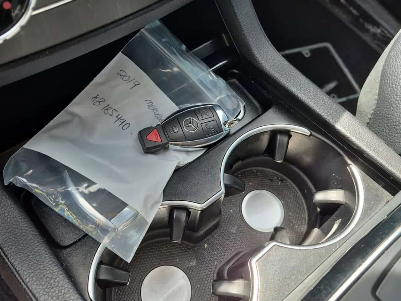 Mercedes-Benz GLE 400 H/K * ПОДГРЕВИ * ПАНО * KEYLESS * CARFAX, снимка 8 - Автомобили и джипове - 54624050