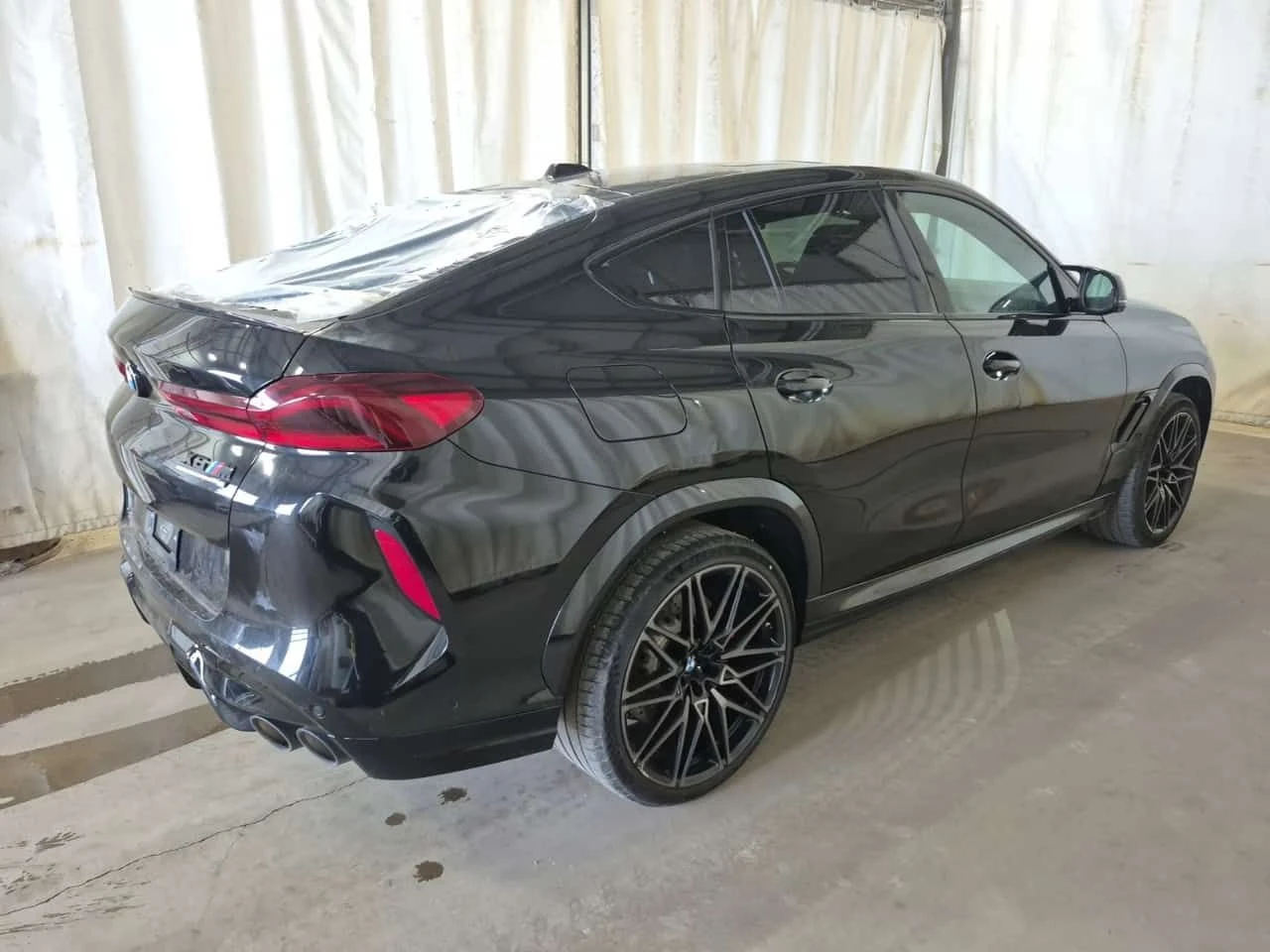 BMW X6 M COMPETITION| SKY LOUNGE| HUD| 360| 2 КЛЮЧА| , снимка 3 - Автомобили и джипове - 54833215