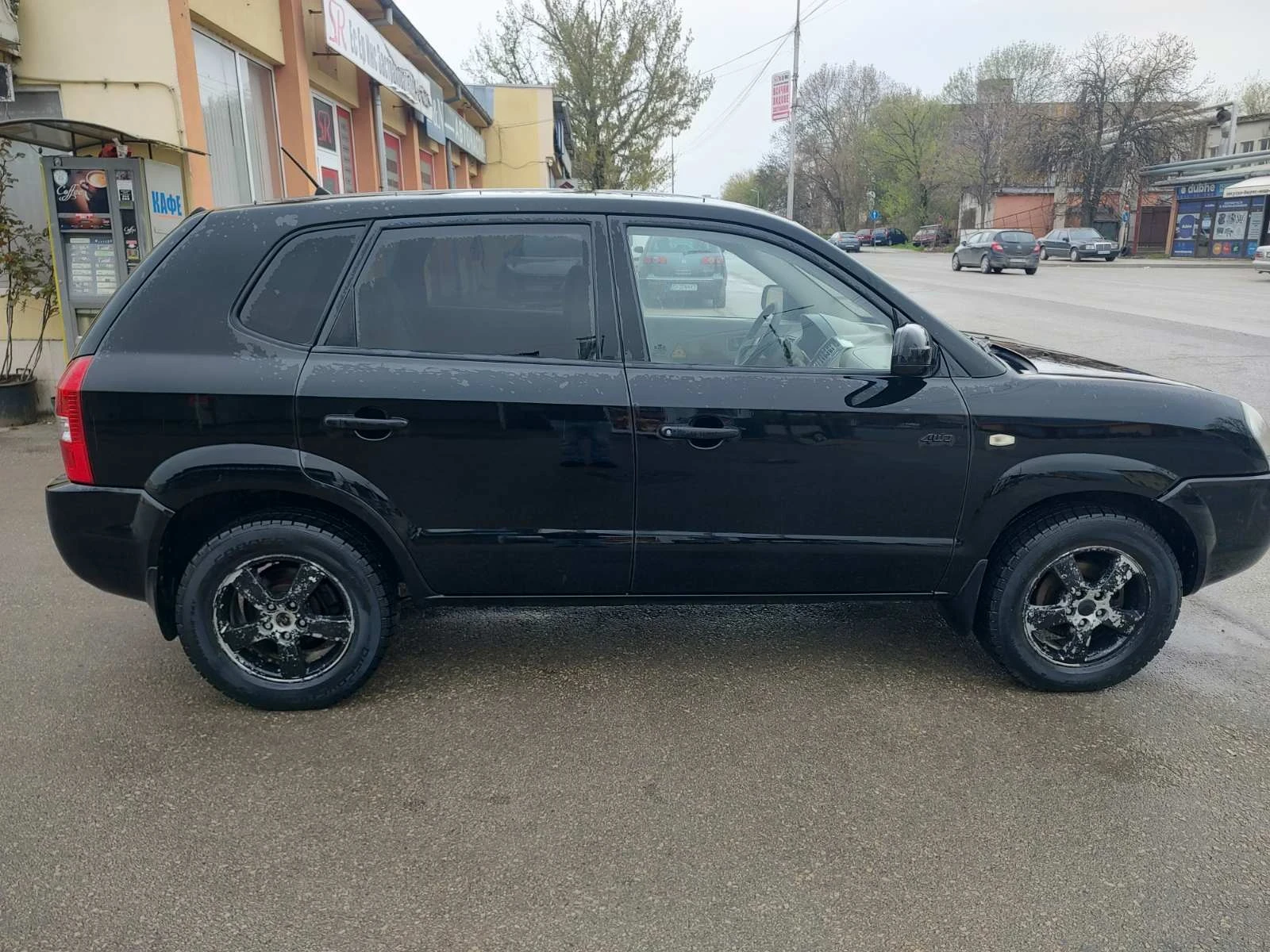 Hyundai Tucson, снимка 3 - Автомобили и джипове - 54947797