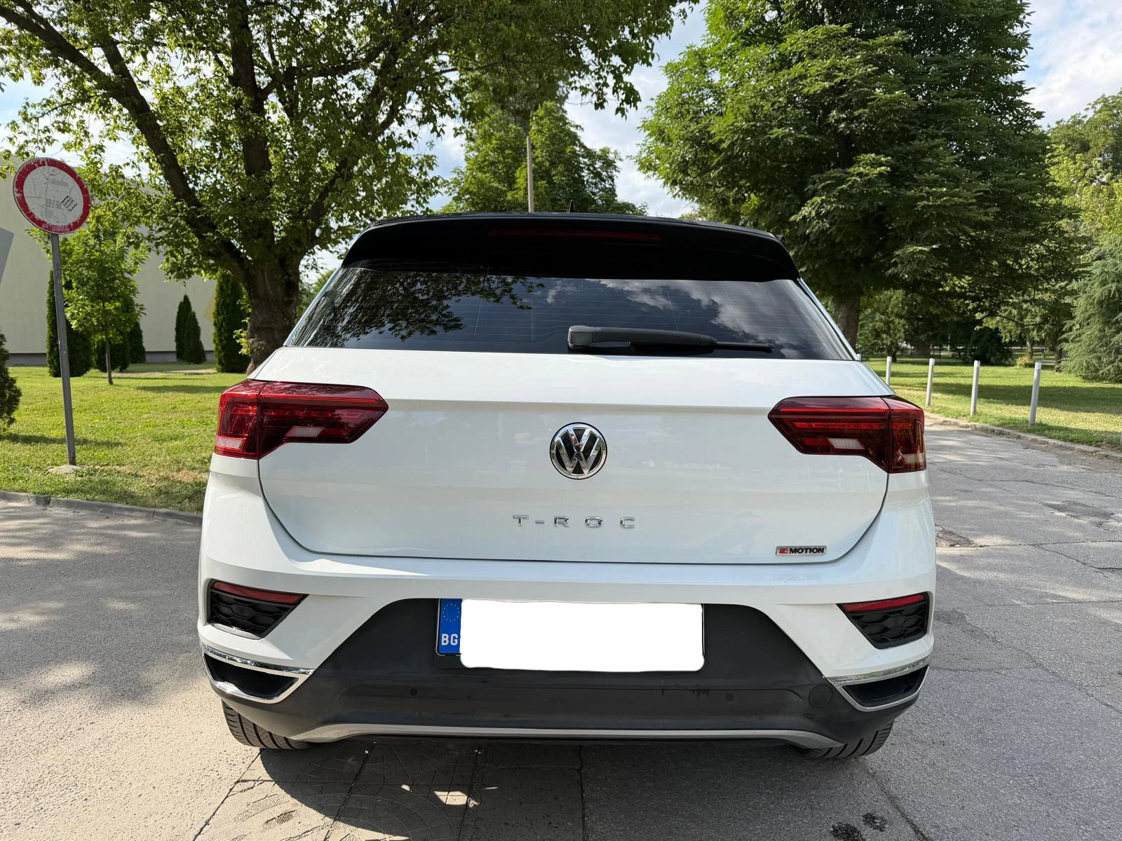 VW T-Roc 2.0 TDI 4 MOTION DSG, снимка 3 - Автомобили и джипове - 54983276