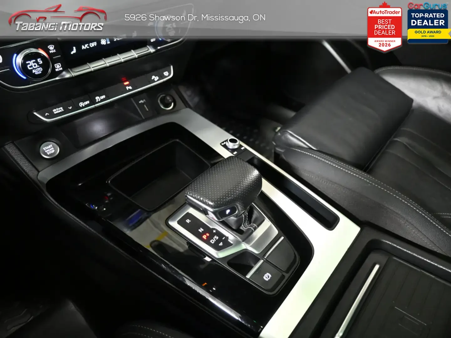 Audi Q5 Progressiv S-Line* PANORAMA, снимка 12 - Автомобили и джипове - 55376991