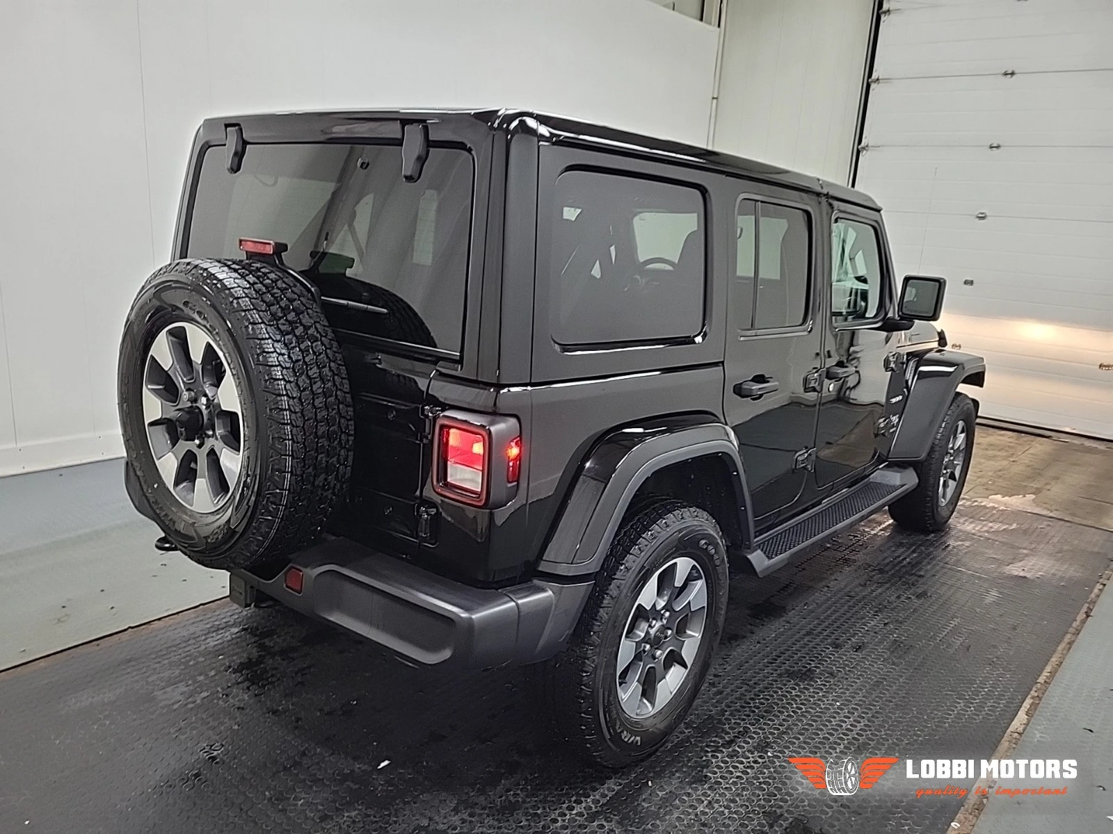 Jeep Wrangler, снимка 3 - Автомобили и джипове - 55928753