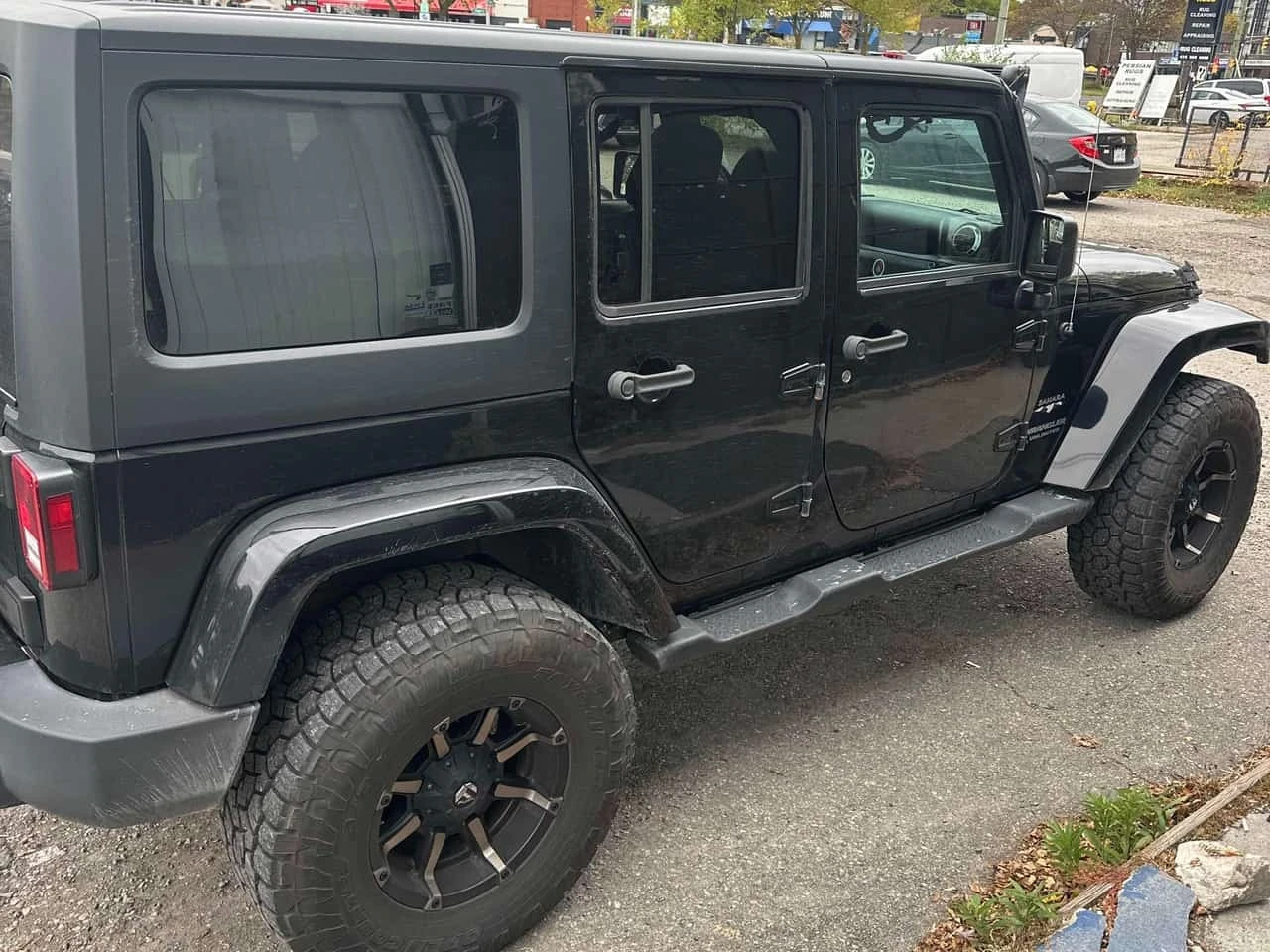 Jeep Wrangler * Sahara * CARFAX * ����� �� ����������� | Mobile.bg � ����������� 3