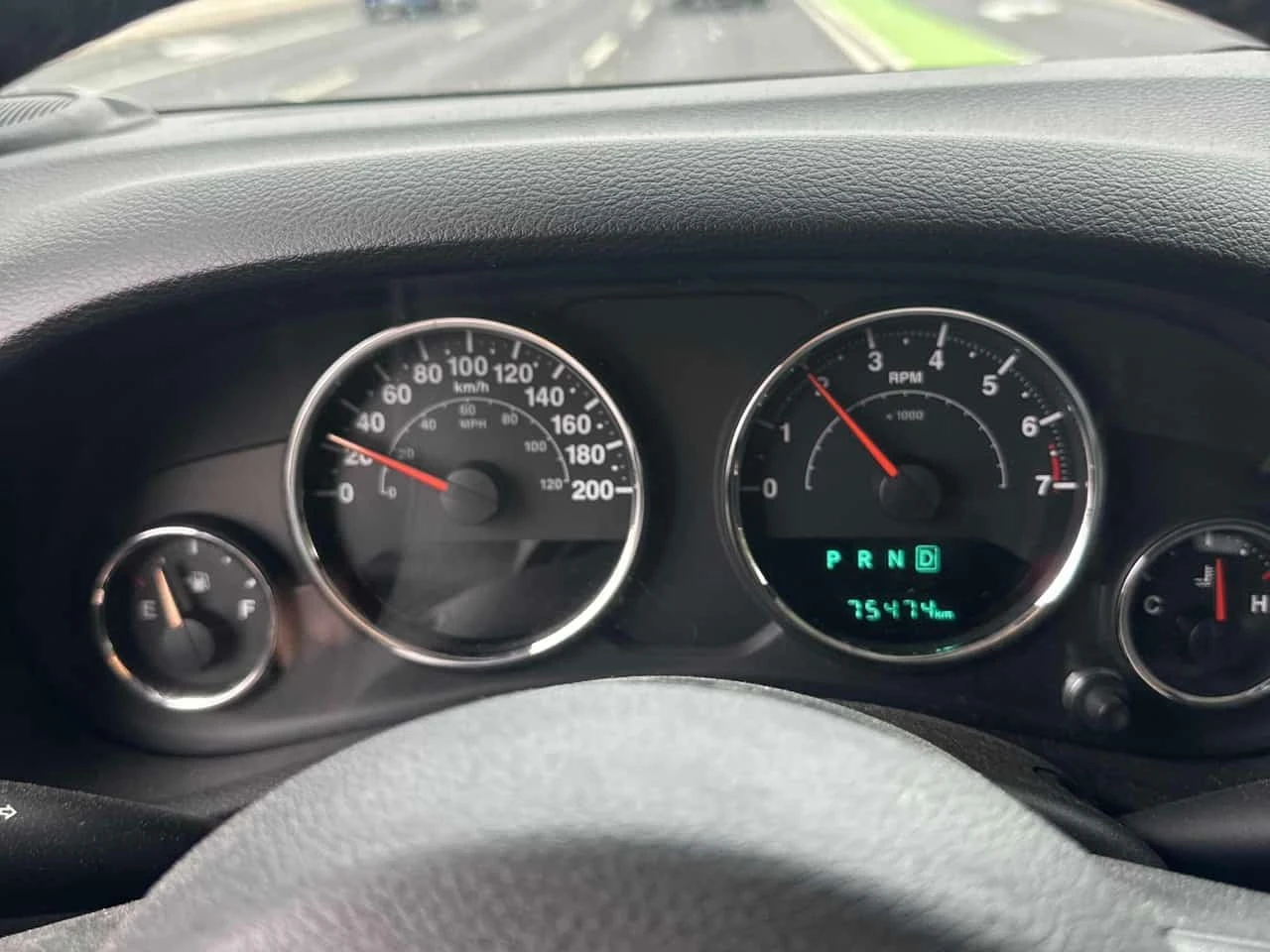 Jeep Wrangler * Sahara * CARFAX * ����� �� ����������� | Mobile.bg � ����������� 8