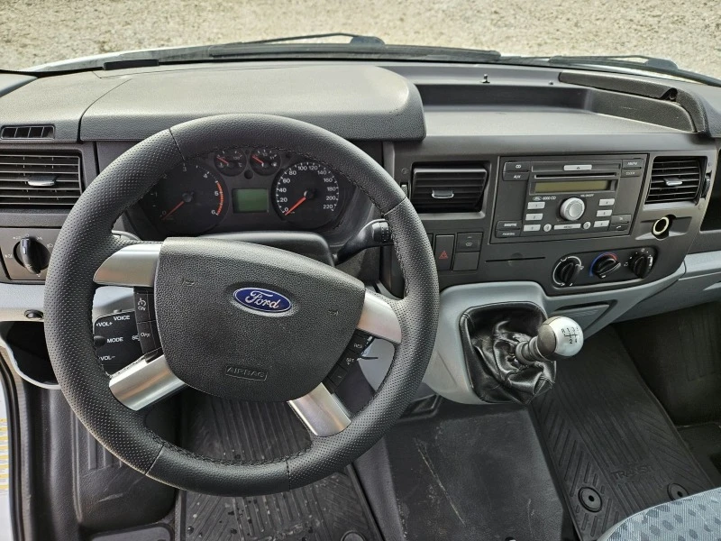 Ford Transit TDCi 6 местен, снимка 10 - Бусове и автобуси - 43854311