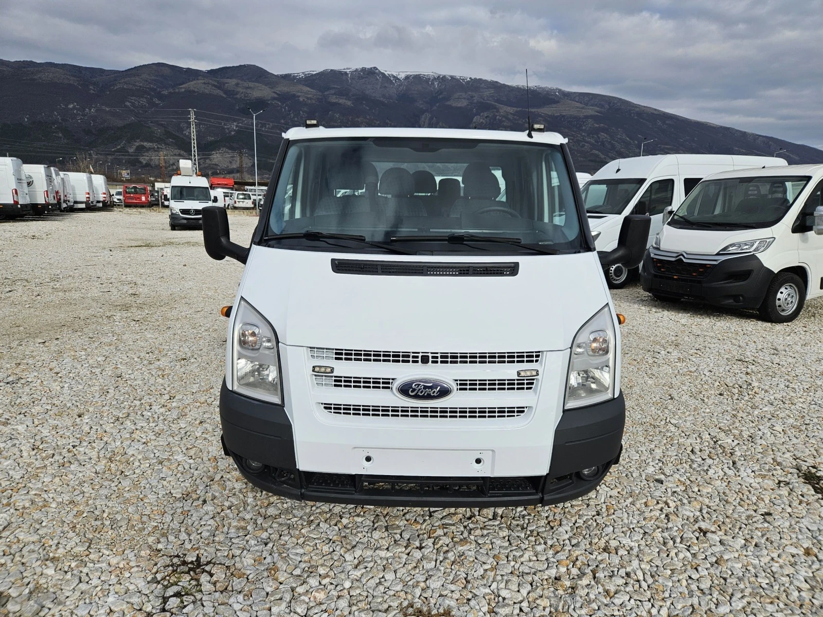 Ford Transit TDCi 6 местен - изображение 8