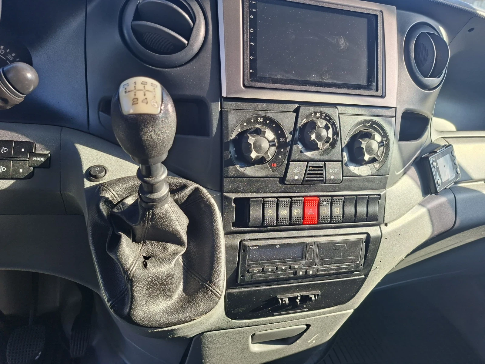 Iveco 35S18, снимка 8 - Бусове и автобуси - 54104838