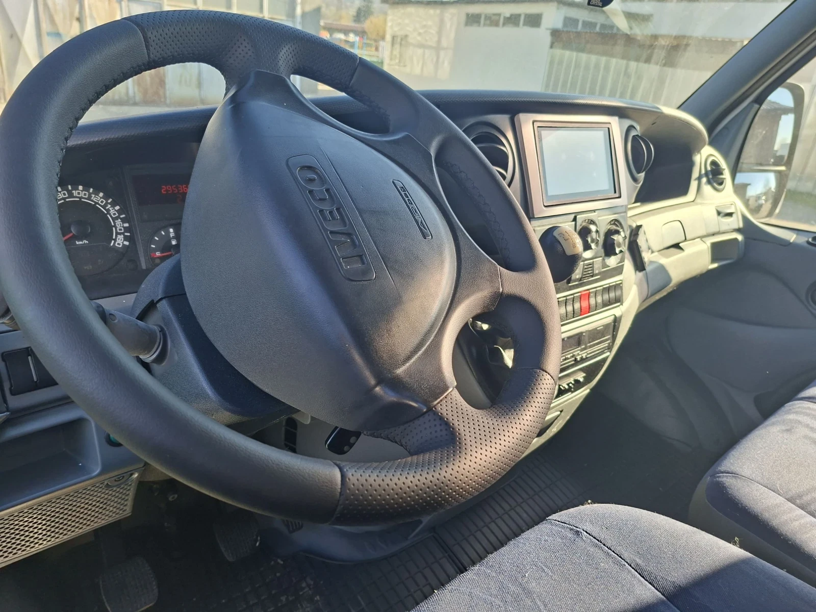 Iveco 35S18, снимка 7 - Бусове и автобуси - 54104838