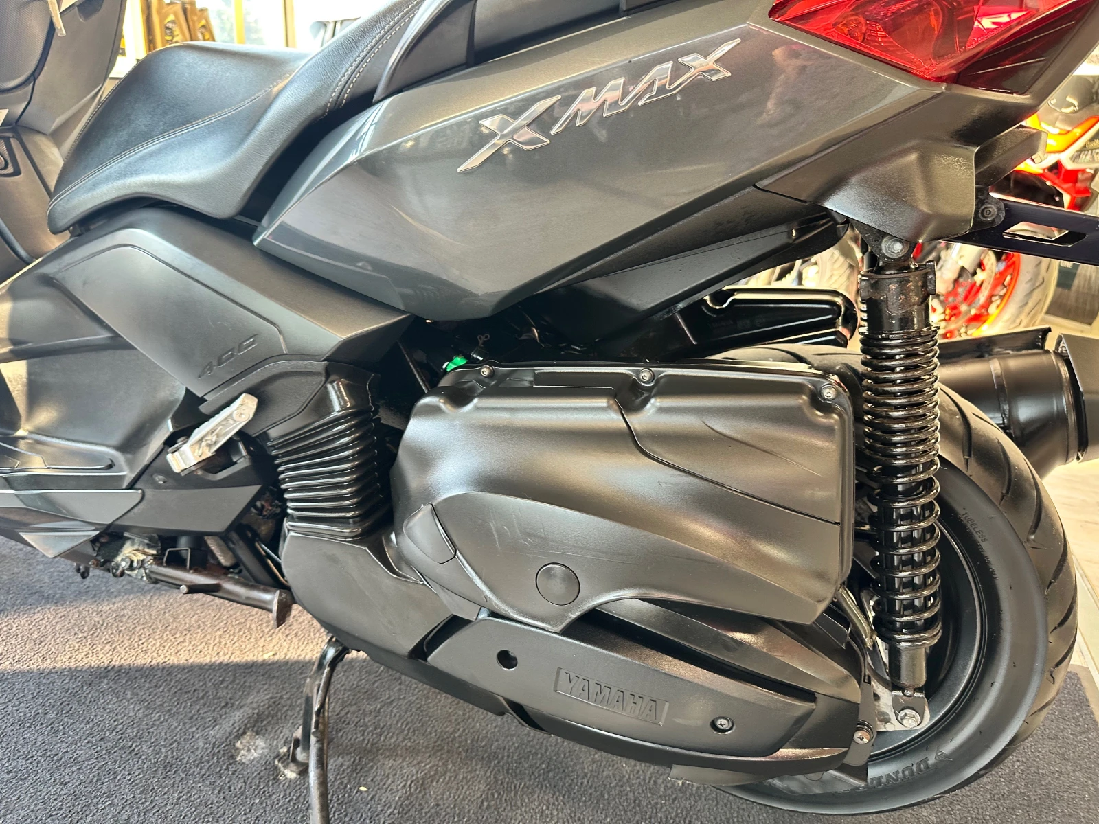 Yamaha X-max 400i ABS 04.2017г., снимка 11 - Мотоциклети и мототехника - 55192010