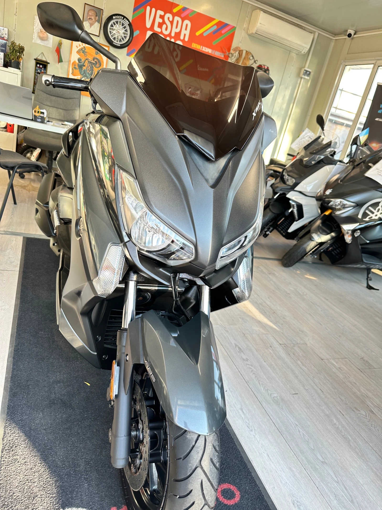 Yamaha X-max 400i ABS 04.2017г.