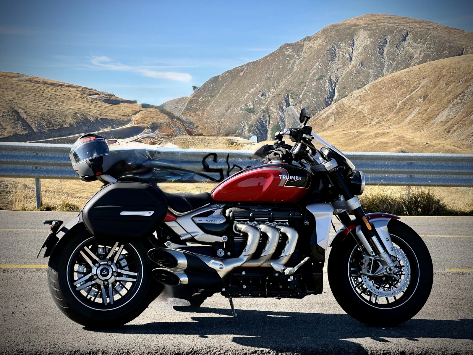 Triumph Rocket 3 GT, снимка 3 - Мотоциклети и мототехника - 55429149