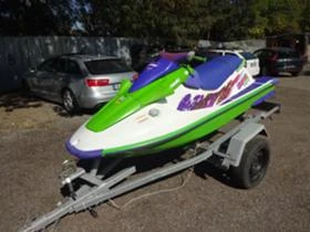 Джет Kawasaki 900 ZXi, снимка 2