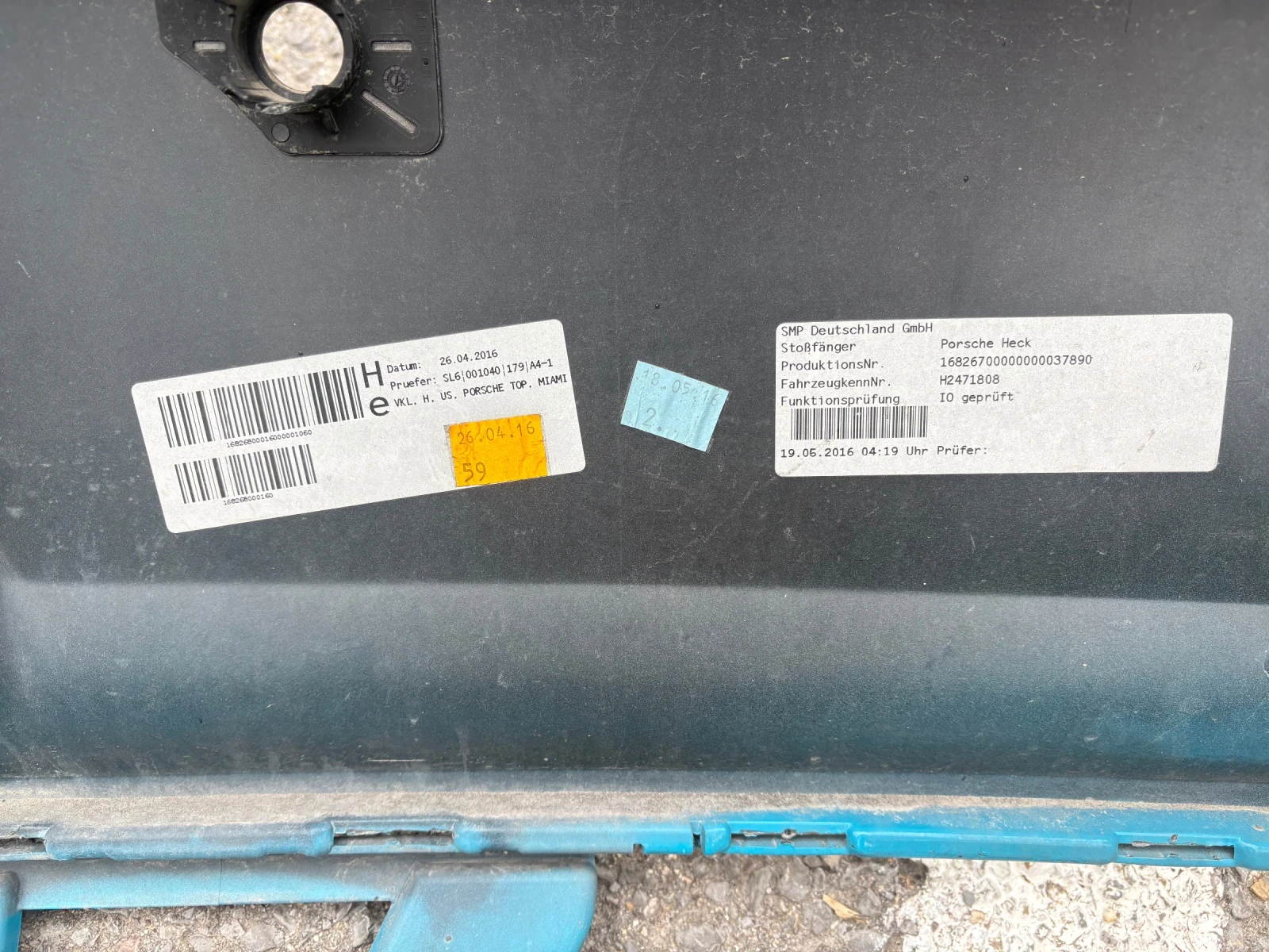 Задна броня Porsche 911 , снимка 8 - Части - 55406815