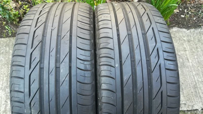 Гуми Летни 225/45R17, снимка 1 - Гуми и джанти - 26833991