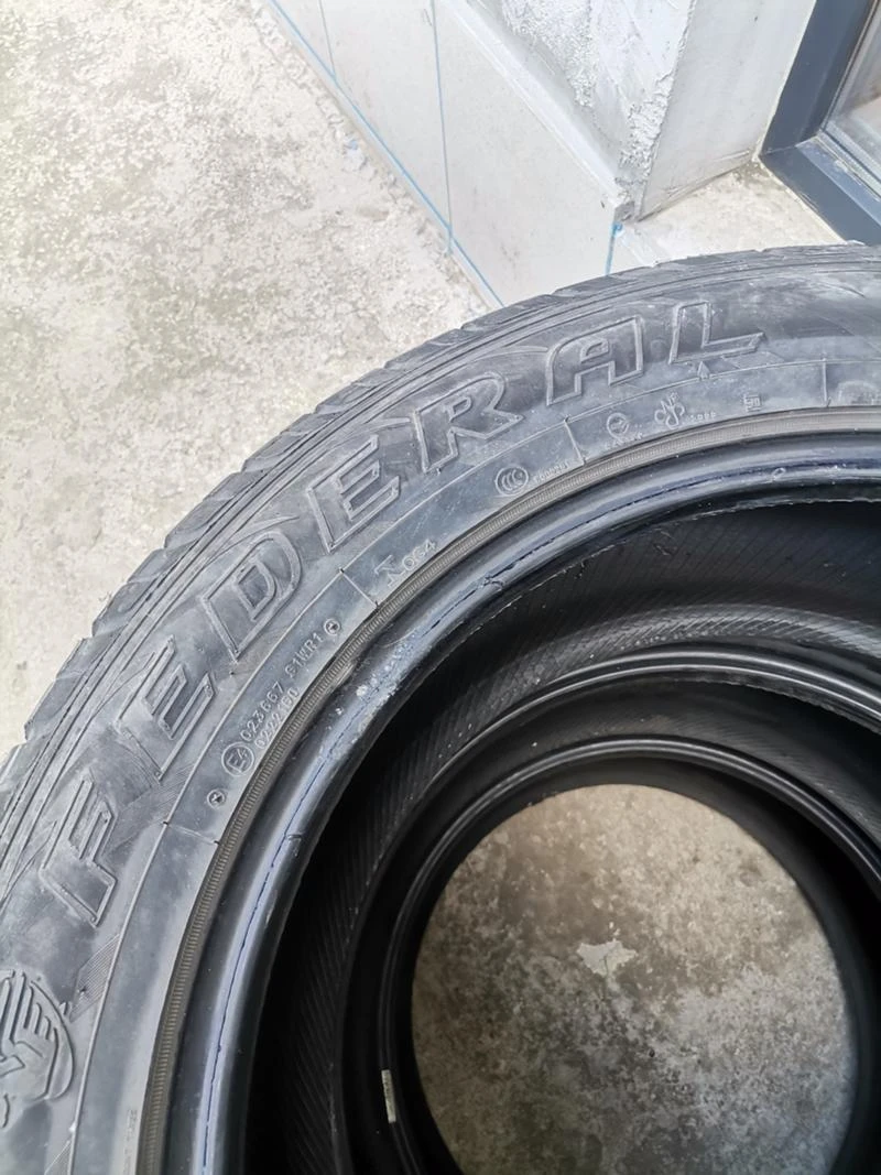 Гуми Всесезонни 285/50R20, снимка 1 - Гуми и джанти - 47031079