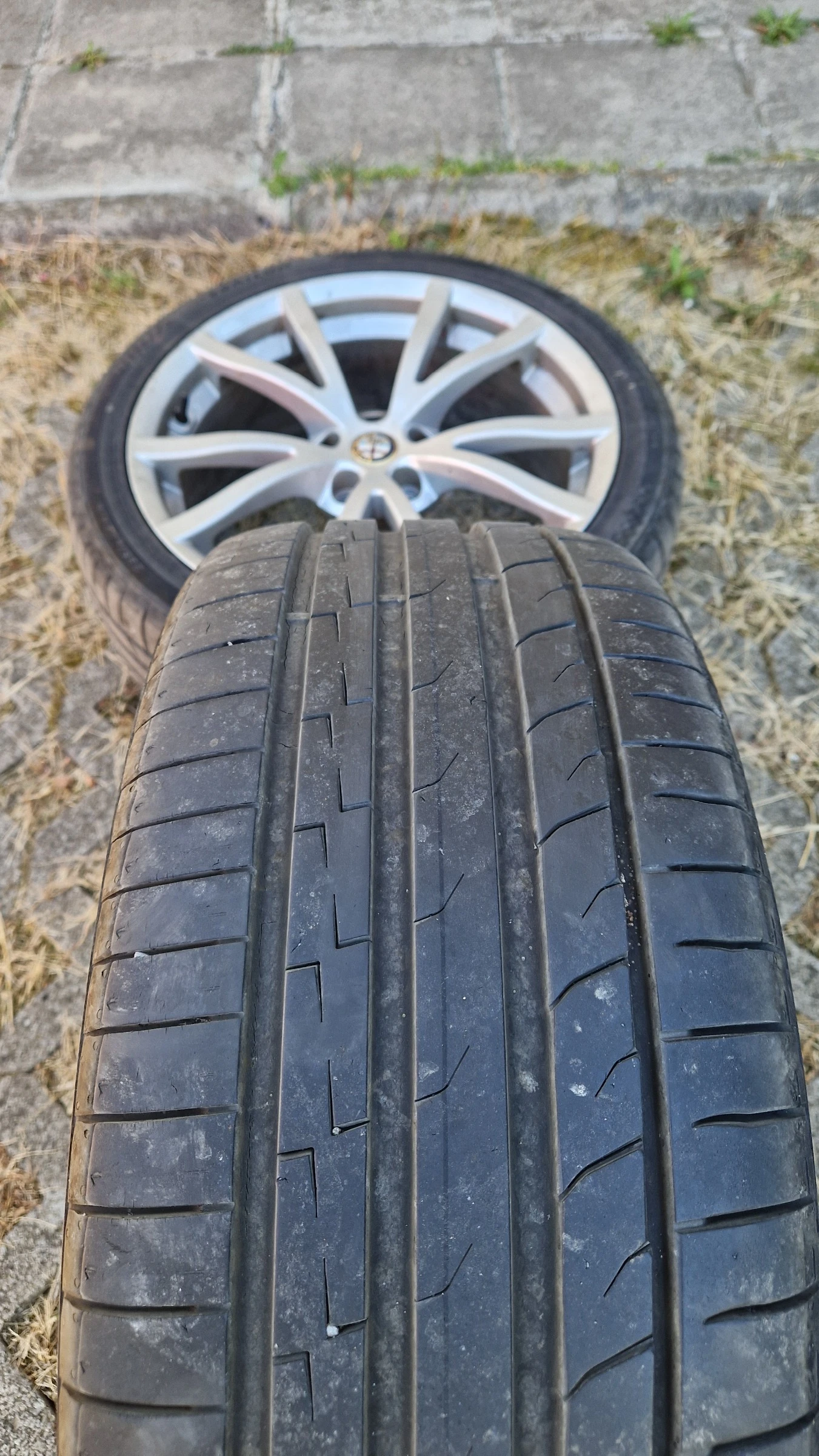 ���� � ������ 225/40R18 �� Alfa Romeo | Mobile.bg � ����������� 2