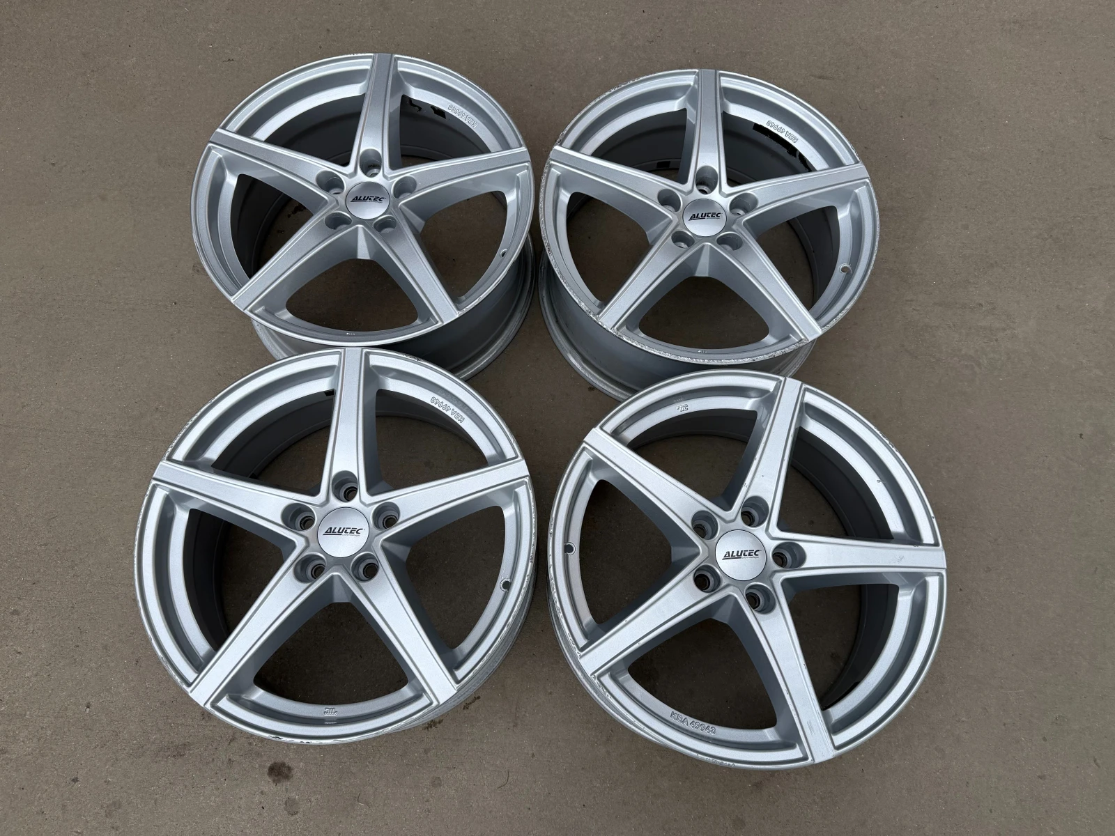 Джанти, снимка 2 - Гуми и джанти - 53955355