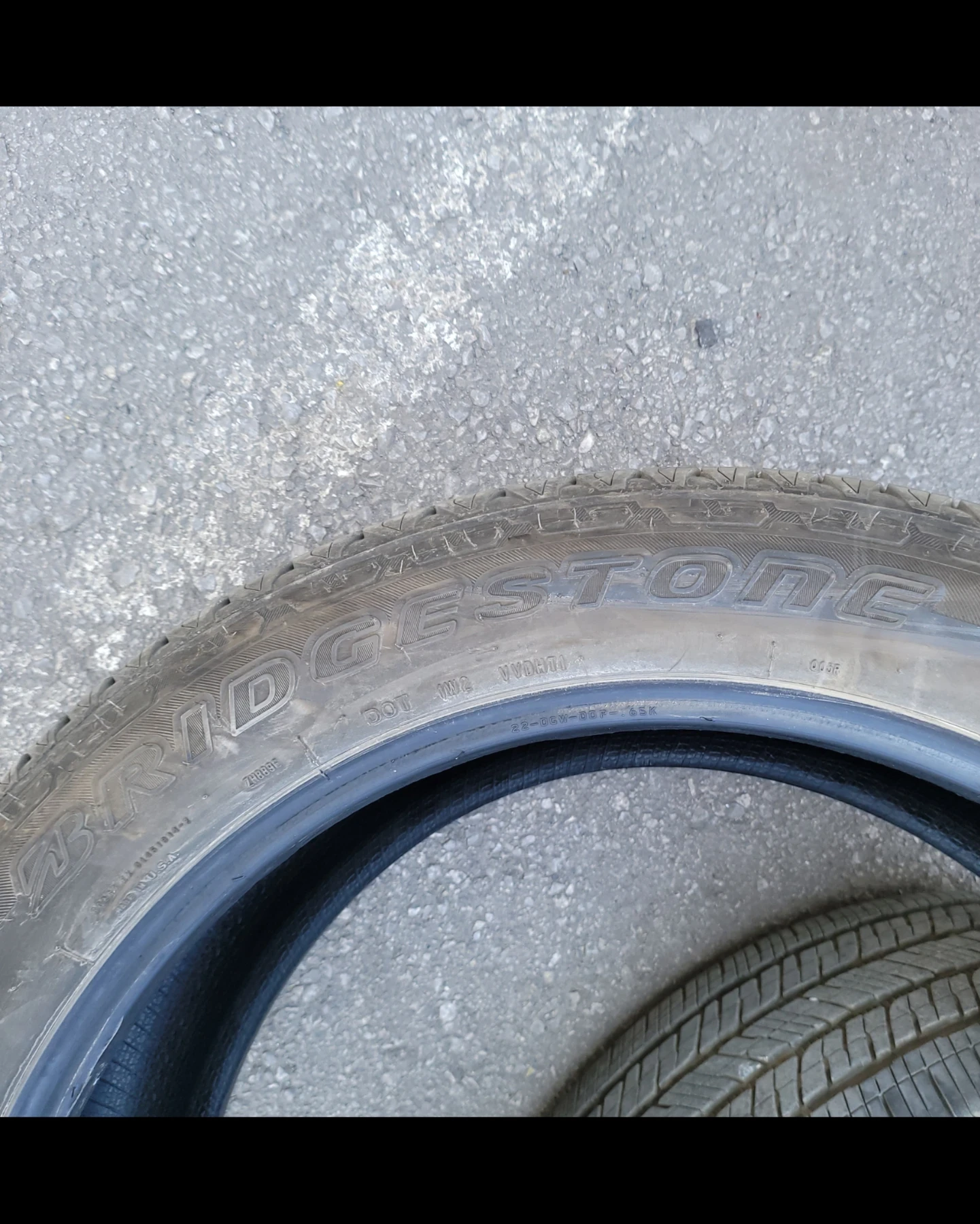 Гуми Всесезонни 265/50R22, снимка 3 - Гуми и джанти - 54838198