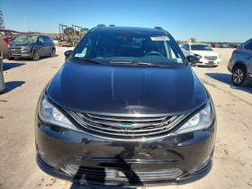 Chrysler Pacifica Plug-in hybrid Limited S, снимка 5