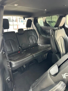 Chrysler Pacifica Plug-in hybrid Limited S, снимка 13