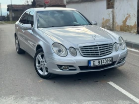 Mercedes-Benz E 320, снимка 1