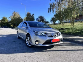 Toyota Avensis 2.0, снимка 1