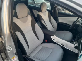 Toyota Prius, снимка 12