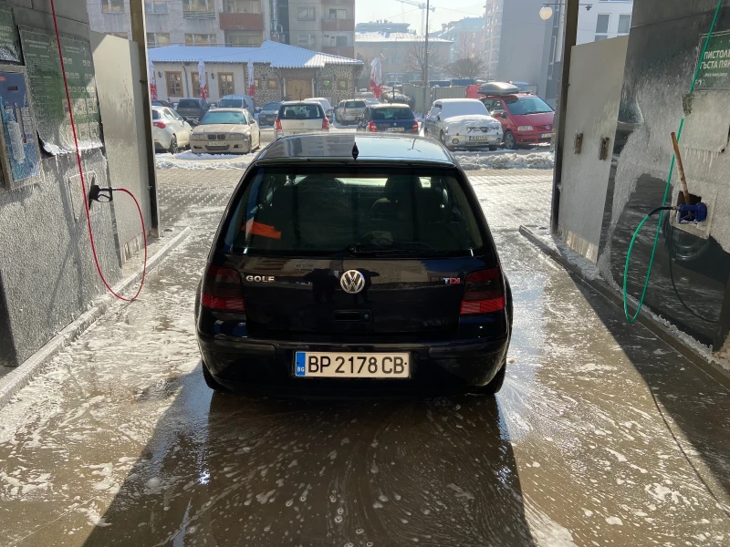 VW Golf 1.9 131, снимка 8 - Автомобили и джипове - 47326965