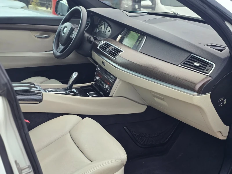 BMW 5 Gran Turismo 535d 3xTV Facelift  , снимка 12 - Автомобили и джипове - 48548249