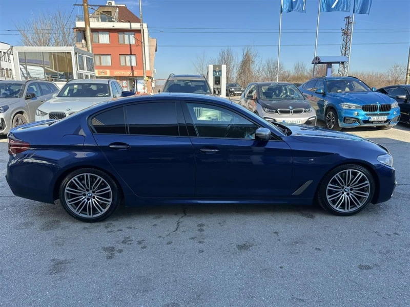 BMW 550 xDrive Sedan, снимка 8 - Автомобили и джипове - 48820613