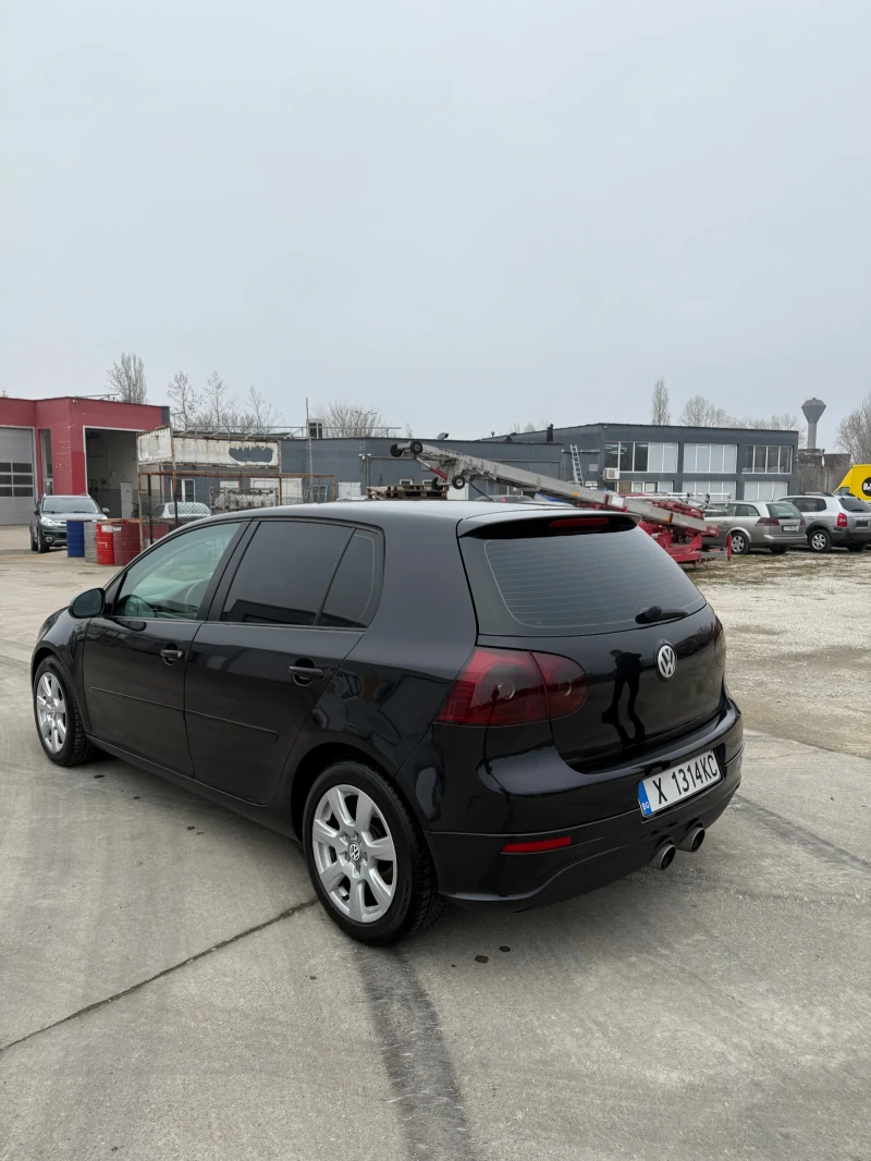 VW Golf 5 2.0 TDI, снимка 4 - Автомобили и джипове - 48880324