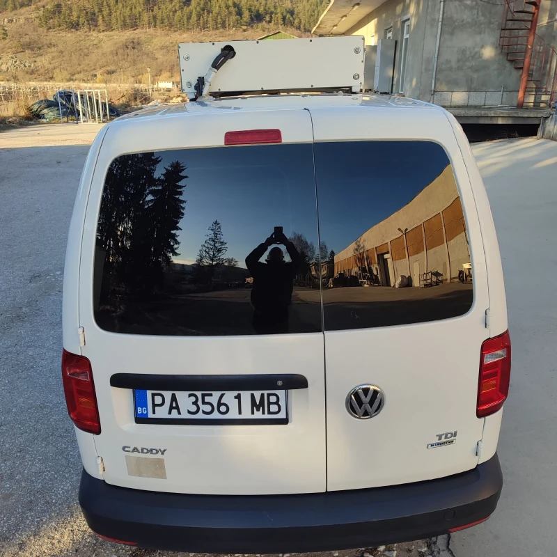 VW Caddy HLADILEN, снимка 5 - Автомобили и джипове - 49598544