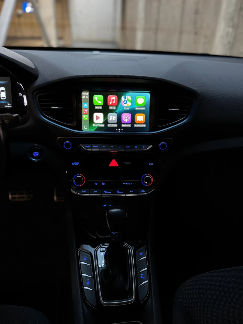 Hyundai Ioniq ОБСЛУЖЕНА на 26.09.2025, Гражданса, Каско!, снимка 11 - Автомобили и джипове - 52567934