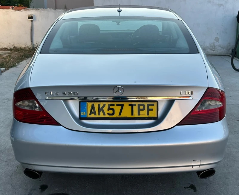 Mercedes-Benz CLS 320 320 cdi 224hp, снимка 5 - Автомобили и джипове - 52727676