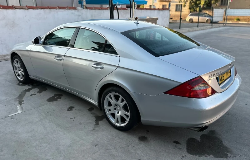 Mercedes-Benz CLS 320 320 cdi 224hp, снимка 2 - Автомобили и джипове - 52727676