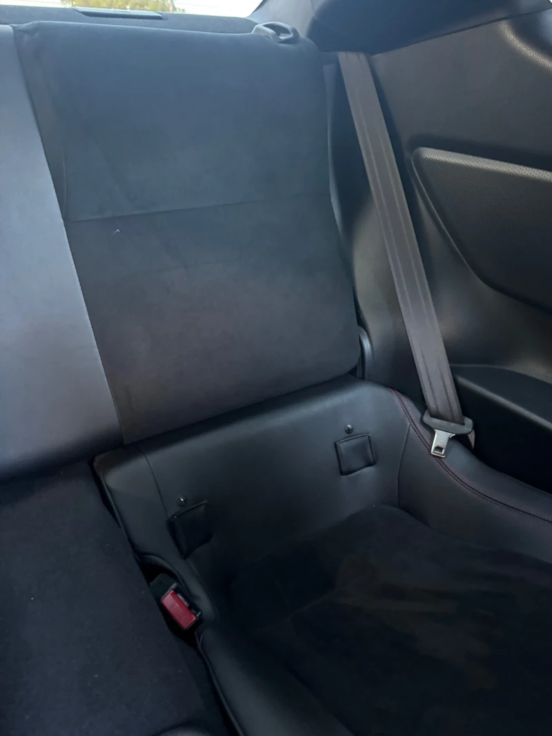 Subaru BRZ Performance package , снимка 16 - Автомобили и джипове - 52623580