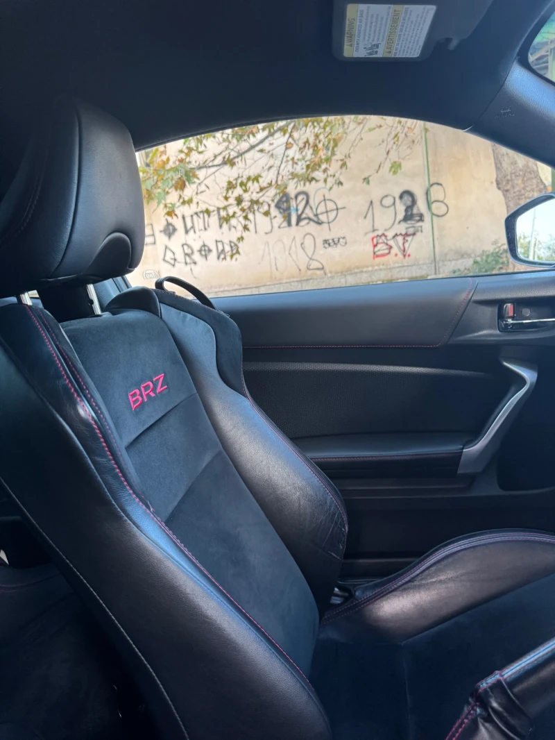 Subaru BRZ Performance package , снимка 14 - Автомобили и джипове - 52623580