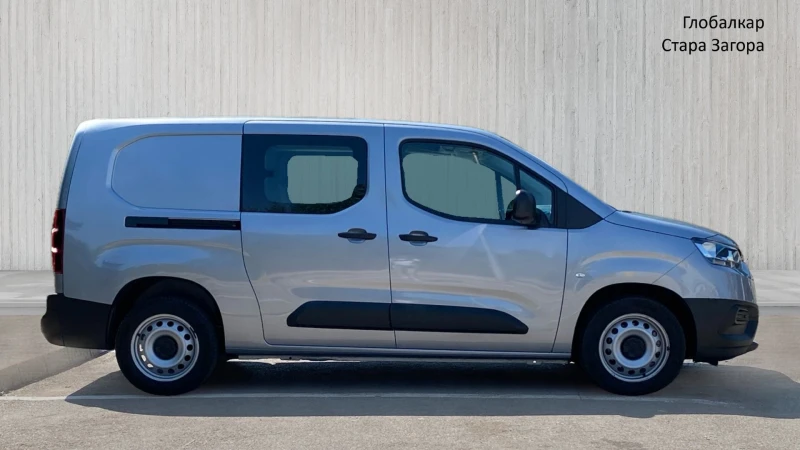 Toyota Proace City CREW CAB 1.5 D, снимка 8 - Автомобили и джипове - 52215241